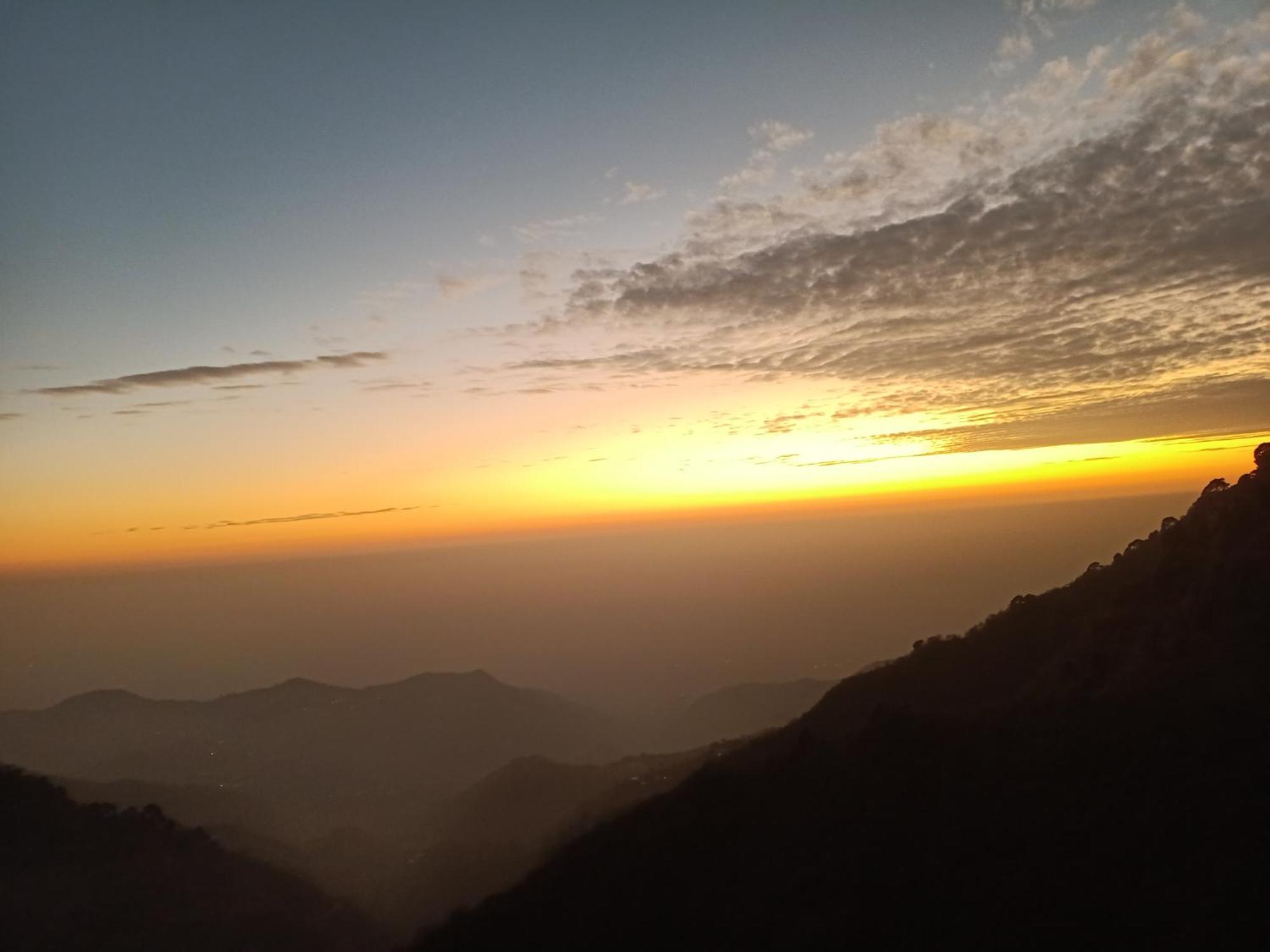 Humble Stay Villa Kasauli Buitenkant foto